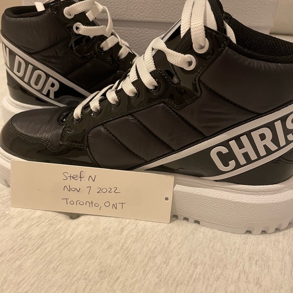 Dior D player *brand new in box* - Picture 4 of 4